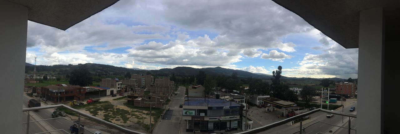 Hotel Universal Дуитама Экстерьер фото